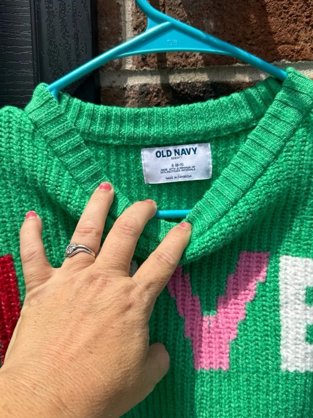 Old Navy Green Knit Sweater with Red, White & Pink LOVE Intarsia